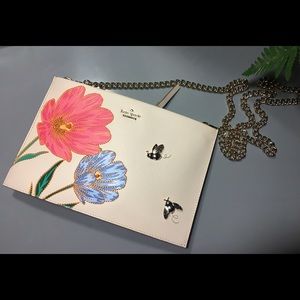 ✨Kate Spade New York “Picnic Perfect Bee” Sima✨